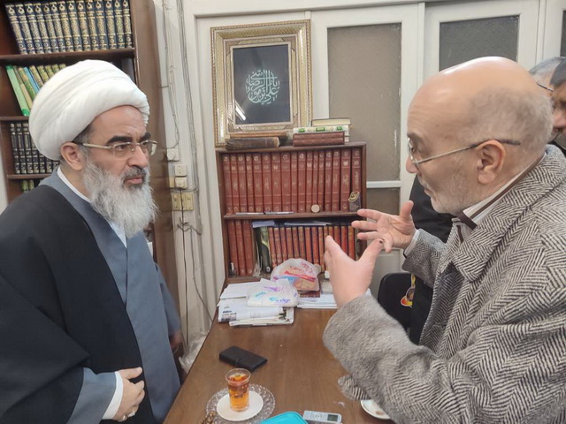 دیدار سردار میرحیدری فرمانده نیروی انتظامی استان قم وجمعی از فرماندهان این مجموعه با آیت الله فاضل لنکرانی