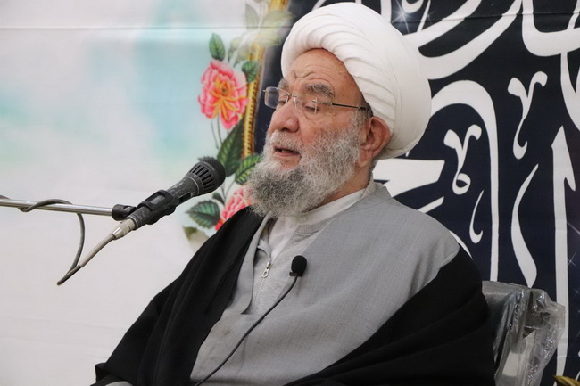 دیدار اساتید و طلاب حوزه علمیه حضرت ولی عصر(ع) شهرستان بناب و خانواده آنان