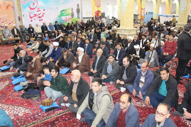 جشن نیمه شعبان و دهه فجر و آئین عمامه گذاری ۲۳ نفر از طلاب حوزه علمیه بناب