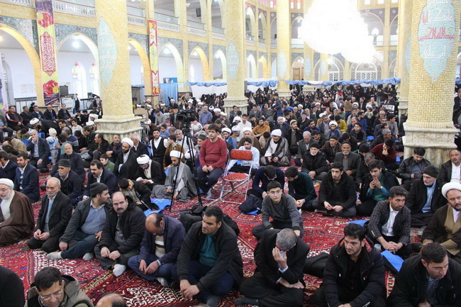 جشن نیمه شعبان و دهه فجر و آئین عمامه گذاری ۲۳ نفر از طلاب حوزه علمیه بناب