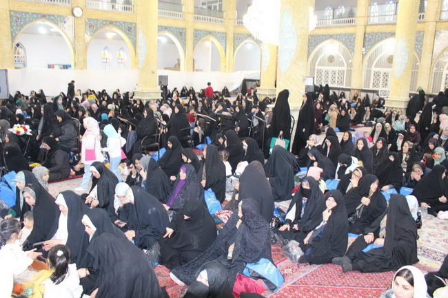 جشن نیمه شعبان و دهه فجر و آئین عمامه گذاری ۲۳ نفر از طلاب حوزه علمیه بناب