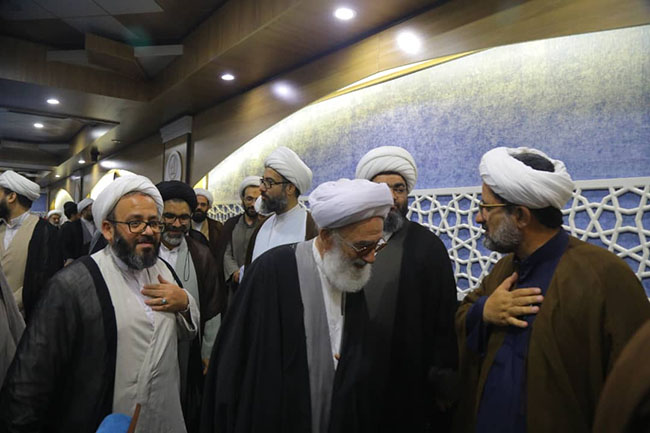 تجلیل از اساتید مجتمع آموزشی پژوهشی ائمه اطهار(ع)