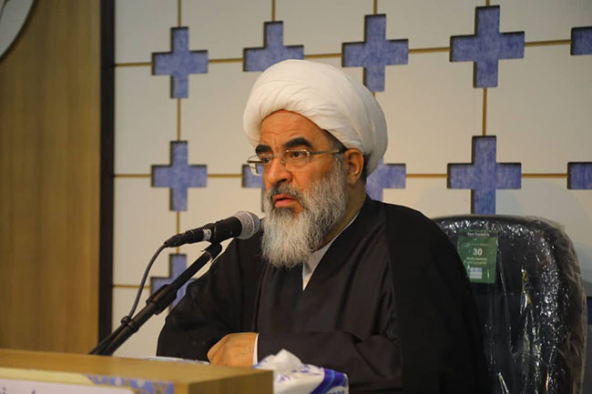 تجلیل از اساتید مجتمع آموزشی پژوهشی ائمه اطهار(ع)