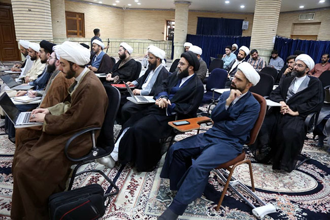 تجلیل از حضرت استاد در روز معلم