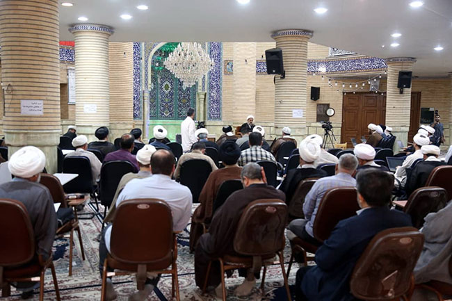 تجلیل از حضرت استاد در روز معلم