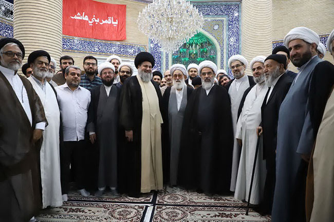 تجلیل از حضرت استاد در روز معلم