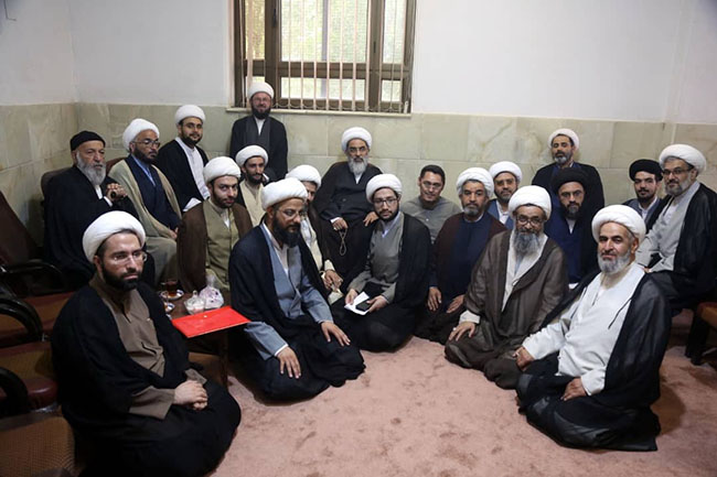 تجلیل از حضرت استاد در روز معلم