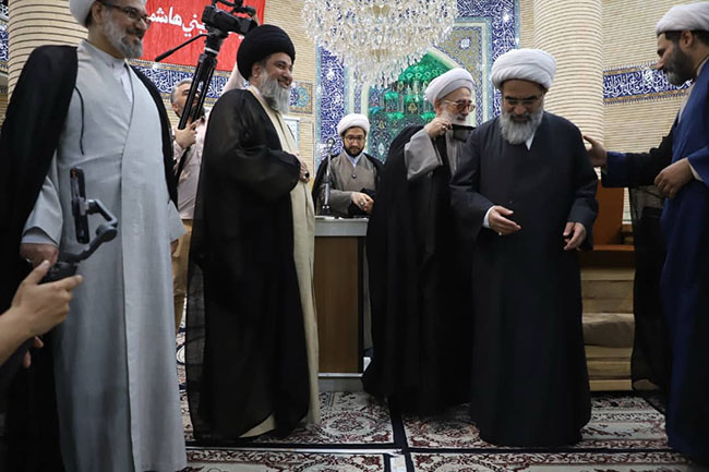 تجلیل از حضرت استاد در روز معلم