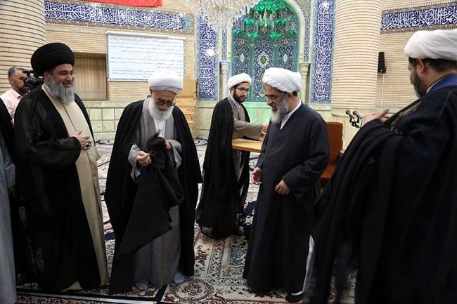 تجلیل از حضرت استاد در روز معلم