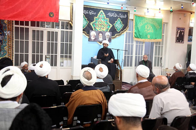 مراسم سوگواری شهادت امام صادق(ع) در دفتر آیت الله فاضل لنکرانی