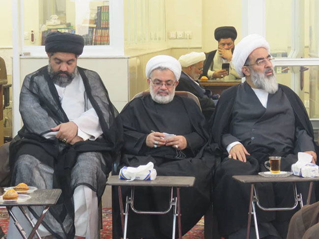 مراسم روضه هفتگی دفتر