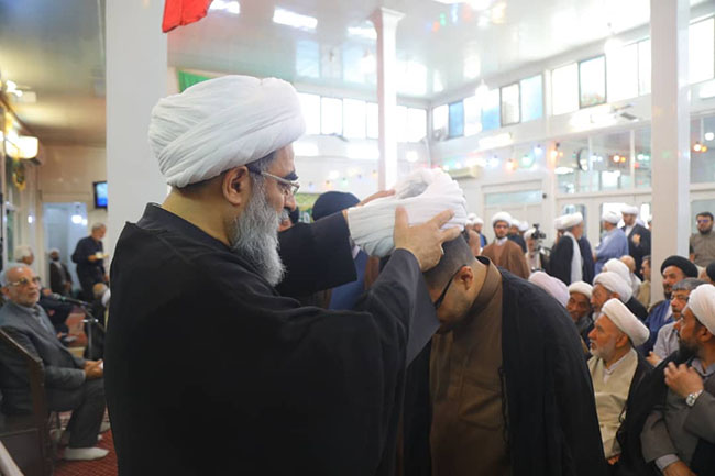 مراسم جشن میلاد با سعادت امام رضا(ع) و آیین عمامه‌گذاری طلاب در حسینیه دفتر آیت‌الله فاضل لنکرانی
