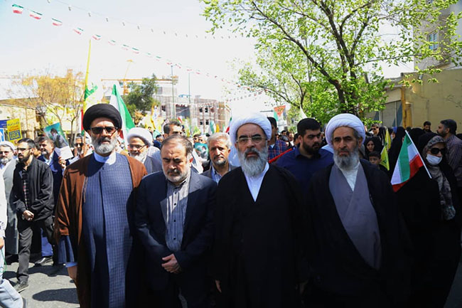 حضور در راهپیمایی پر شکوه روز قدس