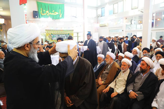 مراسم جشن میلاد با سعادت امام رضا(ع) و آیین عمامه‌گذاری طلاب در حسینیه دفتر آیت‌الله فاضل لنکرانی