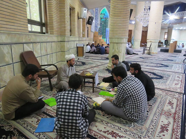 همایش در مسیر فقاهت  ویژه طلاب جدید الورود مجتمع آموزشی پژوهشی ائمه اطهار(ع)