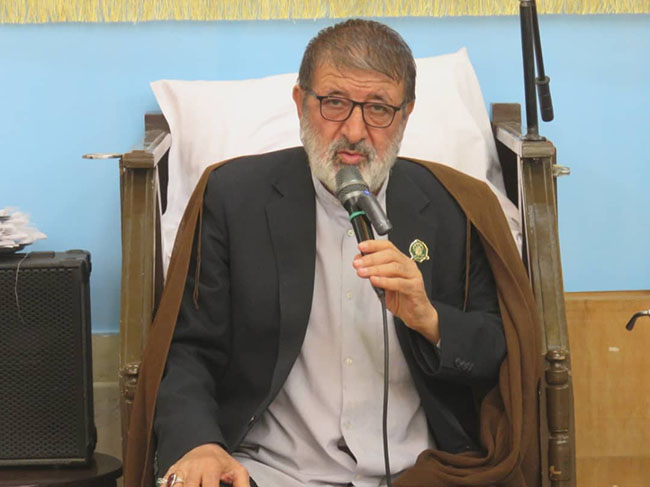 آئین عمامه‌گذاری در روز عید غدیر در دفتر آیت الله فاضل لنکرانی