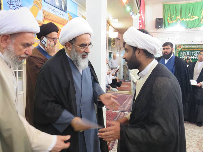 آئین عمامه‌گذاری در روز عید غدیر در دفتر آیت الله فاضل لنکرانی