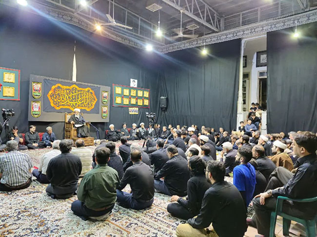 سخنرانی در مراسم عزاداری موسسه فرهنگی هنری بوی سیب حسینی