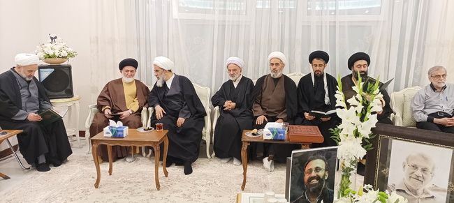 دیدار با خانواده شهید لاریجانی