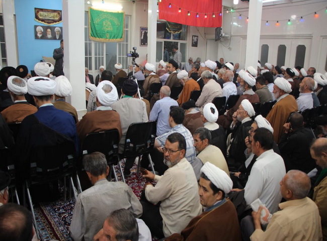 مراسم جشن ولادت رسول خدا(ص) و امام صادق(ع) و عمامه گذاری جمعی از طلاب