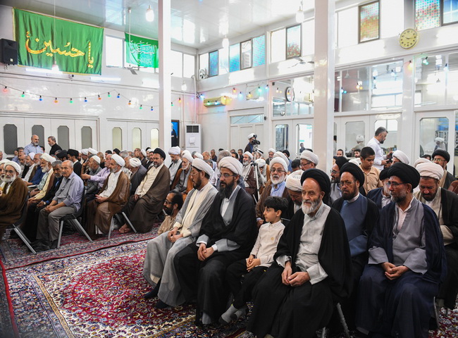 مراسم جشن ولادت رسول خدا(ص) و امام صادق(ع) و عمامه گذاری جمعی از طلاب