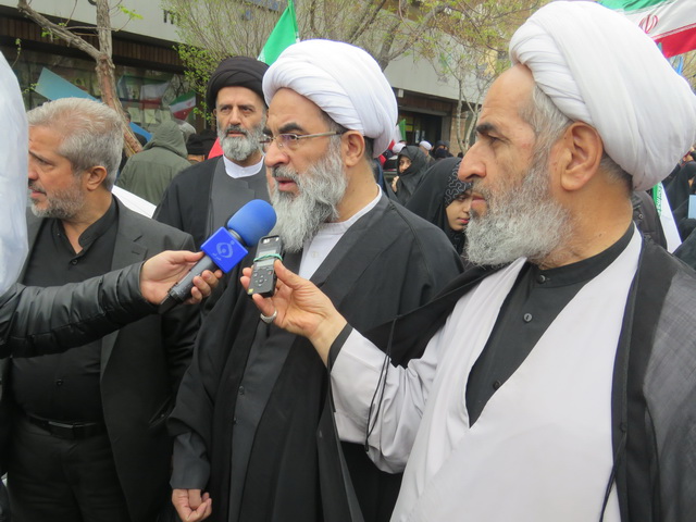  حضور در راهپیمایی روز قدس