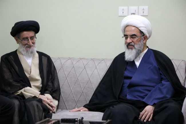 دیدار با خانواده مهندس شهید سید مجید موحدی ابطحی فرزند آیت الله حاج سید علی موحدی ابطحی از شهدای جنگ رمضان