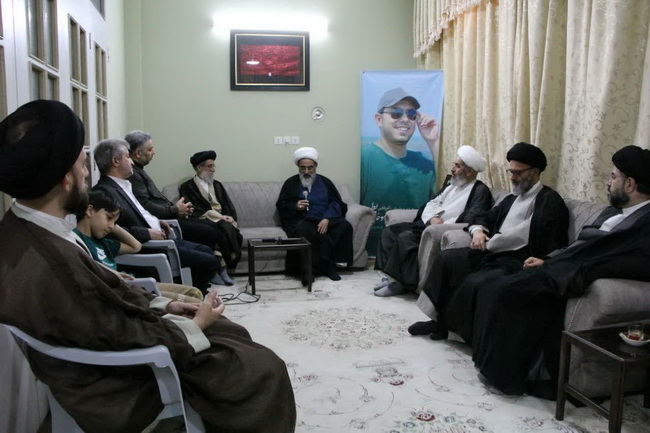 دیدار با خانواده مهندس شهید سید مجید موحدی ابطحی فرزند آیت الله حاج سید علی موحدی ابطحی از شهدای جنگ رمضان