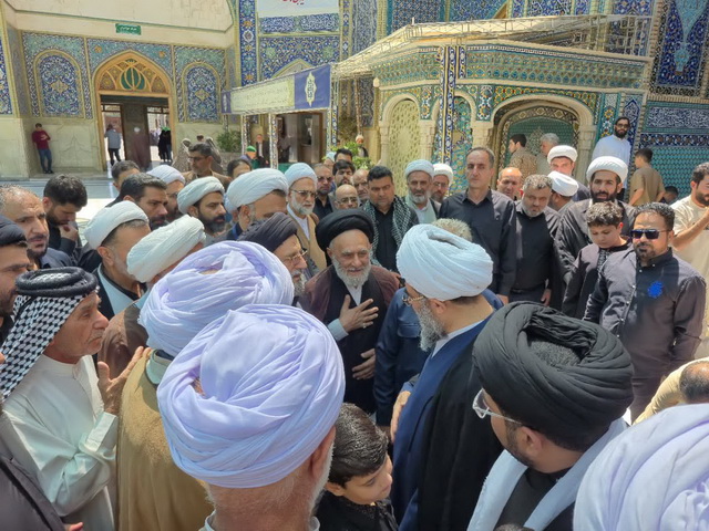 اقامه نماز بر پیکر یکی از علمای شهر نکا
