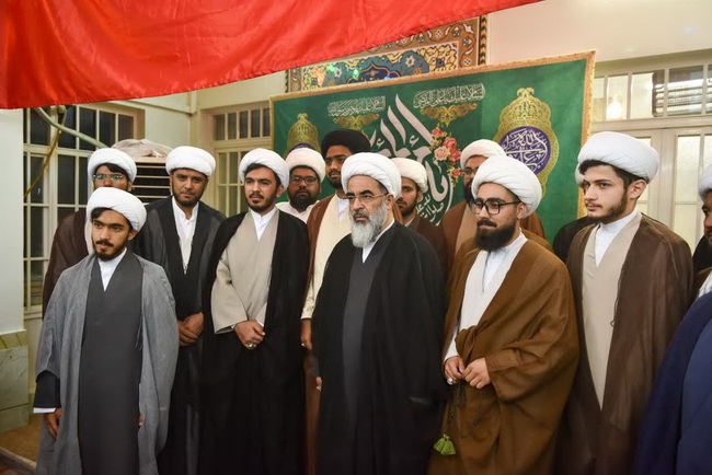 آئین عمامه‌‌گذاری و بزرگداشت عید بزرگ غدیرخم و یادبود سالروز ارتحال امام خمینی(ره) إحیاگر غدیر