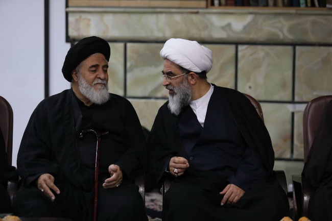 مراسم بزرگداشت رهبر شهید در مرکز فقهی ائمه اطهار(ع)