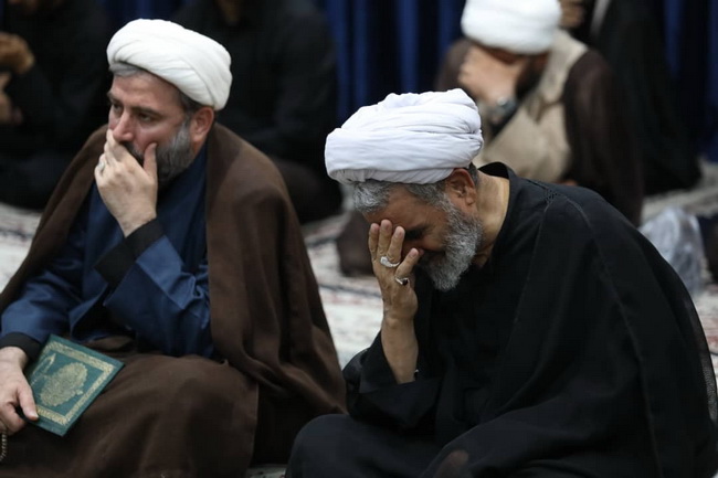 مراسم بزرگداشت رهبر شهید در مرکز فقهی ائمه اطهار(ع)