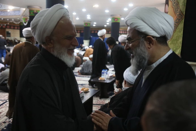 مراسم بزرگداشت رهبر شهید در مرکز فقهی ائمه اطهار(ع)