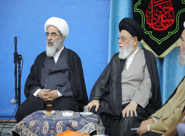 حضور معظم له در دفتر ناصری نماینده ولی فقیه در استان، مسئولین حوزه علمیه نهادهای فرهنگی
