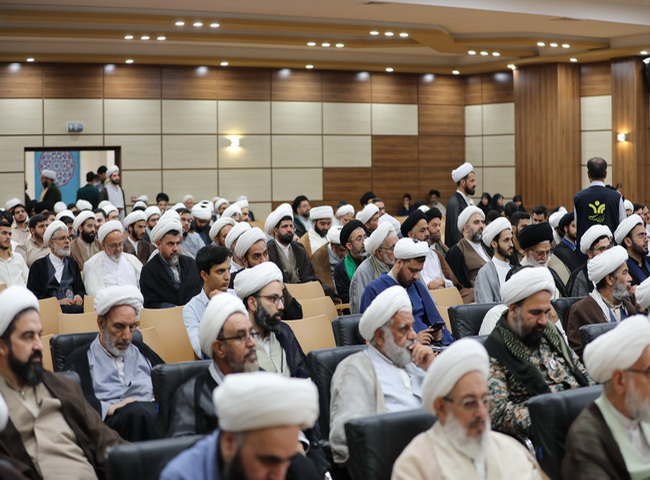 سخنرانی در هجدهمین همایش تجلیل از ممتازین یزدی حوزه‌های علمیه یزد