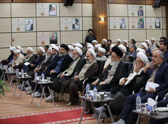 سخنرانی در هجدهمین همایش تجلیل از ممتازین یزدی حوزه‌های علمیه یزد