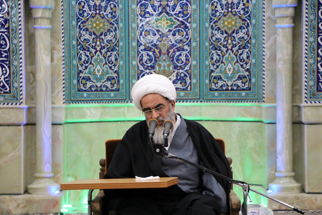 دیدار اساتید و طلاب استاد گلستان