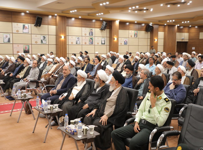 هجدهمین همایش تجلیل از ممتازین یزدی حوزه‌های علمیه یزد