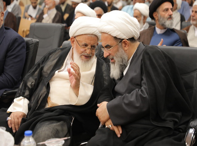 هجدهمین همایش تجلیل از ممتازین یزدی حوزه‌های علمیه یزد