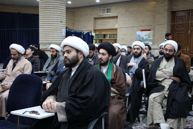 دیدار اساتید و طلاب استاد گلستان