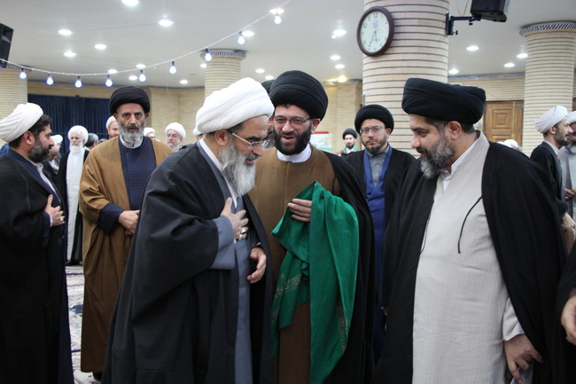 دیدار اساتید و طلاب استاد گلستان