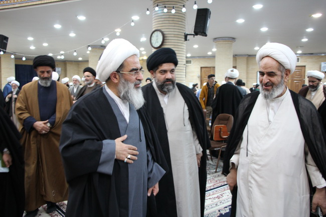 دیدار اساتید و طلاب استاد گلستان