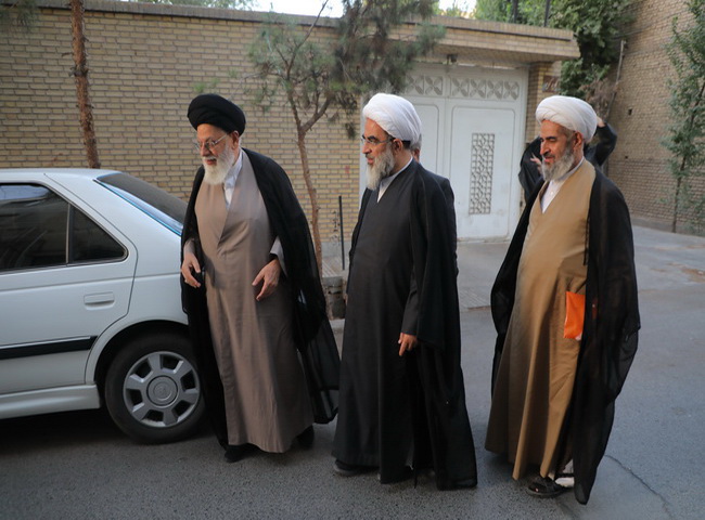 دیدار آیت الله فاضل لنکرانی با حجت الاسلام و المسلمین سیدعلیرضا حیدری از شاگردان مرحوم امام خمینی(قده)