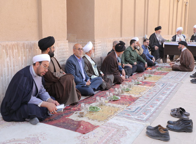 بازدید از مؤسسه امامت و رونمایی طرح‌‌ها