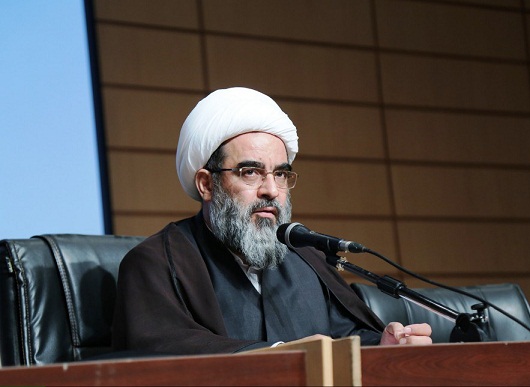 عزاداريها بايد به همان شکل سنتی برگزار شود/حنجره پاک مداحان بايد انقلابی و سياسی باشد عزاداريها بايد به همان شکل سنتی برگزار شود/حنجره پاک مداحان بايد انقلابی و سياسی باشد