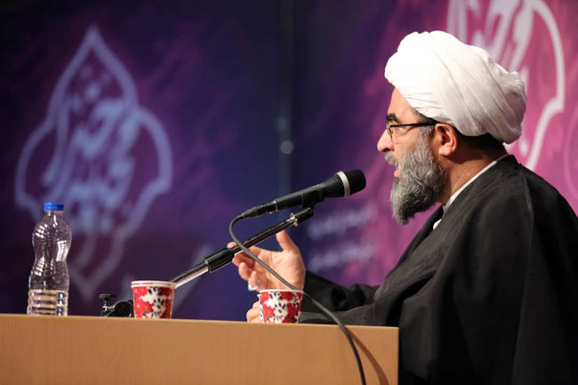 بدون شناخت علی(ع) و فاطمه(س) و اولاد مطهرشان(ع) امکان شناخت خدا وجود ندارد بدون شناخت علی(ع) و فاطمه(س) و اولاد مطهرشان(ع) امکان شناخت خدا وجود ندارد