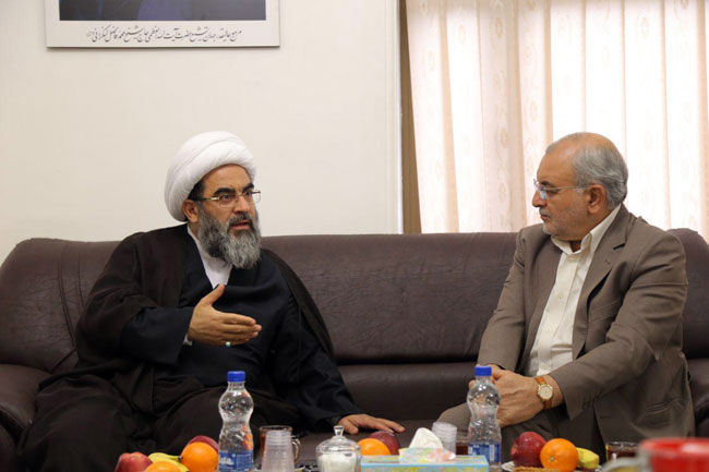 حمايت از توليد ملی و رونق توليد کارخانجات بايد مورد توجه مسئولين قرار گيرد حمايت از توليد ملی و رونق توليد کارخانجات بايد مورد توجه مسئولين قرار گيرد