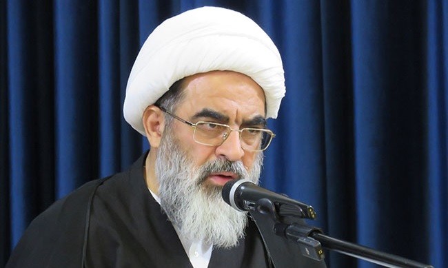 Ayatollah Fazel Lankarani condemns the sacrilege of holy religious figures by a French ...