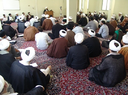 تقدیر از آیت الله حاج شیخ محمد جواد فاضل لنکرانی(دامت برکاته) در روز معلم