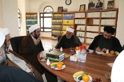 Ayatollah Lankarani meets with al-Azhar scholar